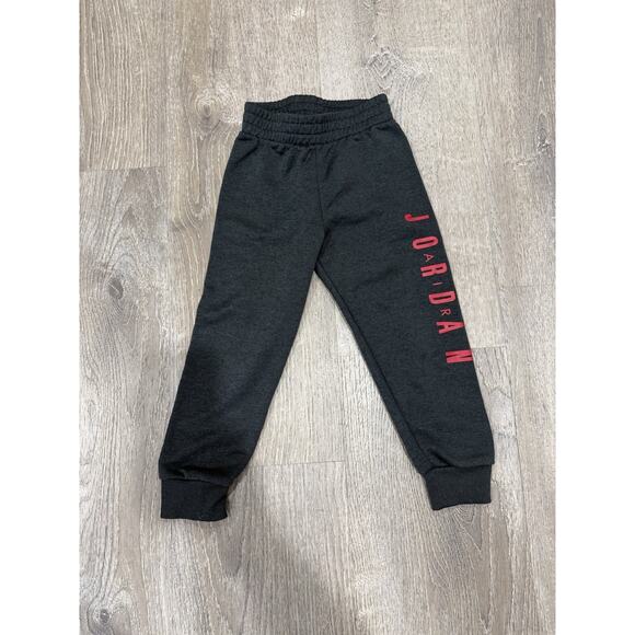 NWT Nike Air Jordan Toddler Boys Jogger Sweat Pants Dri FIT Black HTHR Red 4T - Picture 1 of 4
